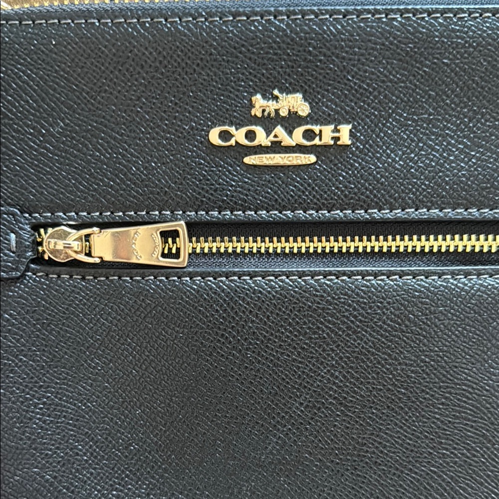 Coach Black Leather Crossbody Bag with Gold Accents - Picture 3 of 7